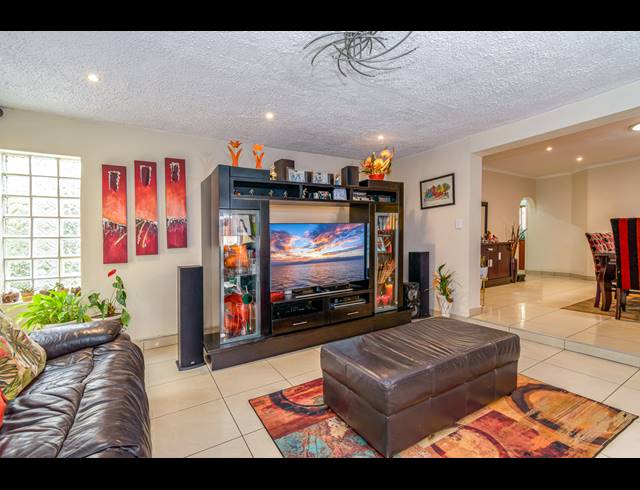 3 BEDROOM HOUSE FOR SALE IN RANDPARK RIDGE